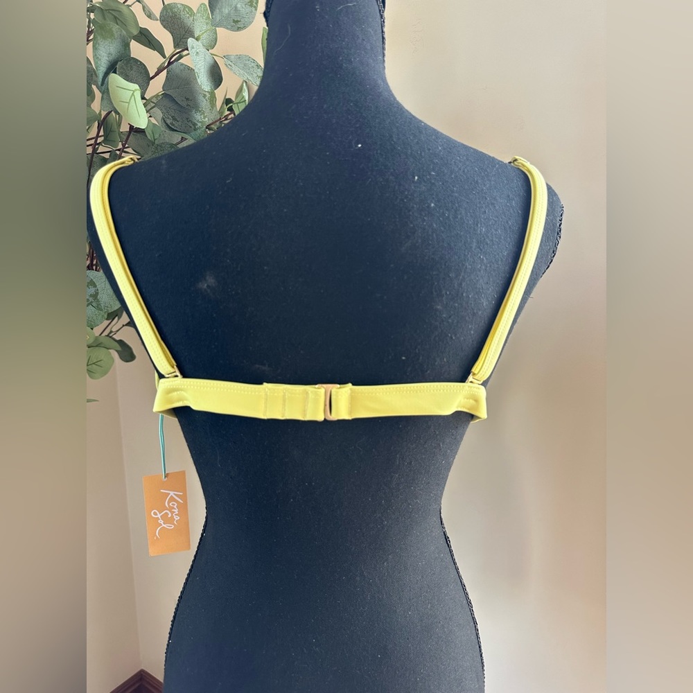 Bikini Top- - Picture 2 of 3